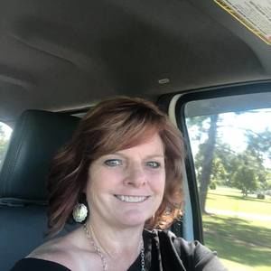 Meet your Posher, Dana